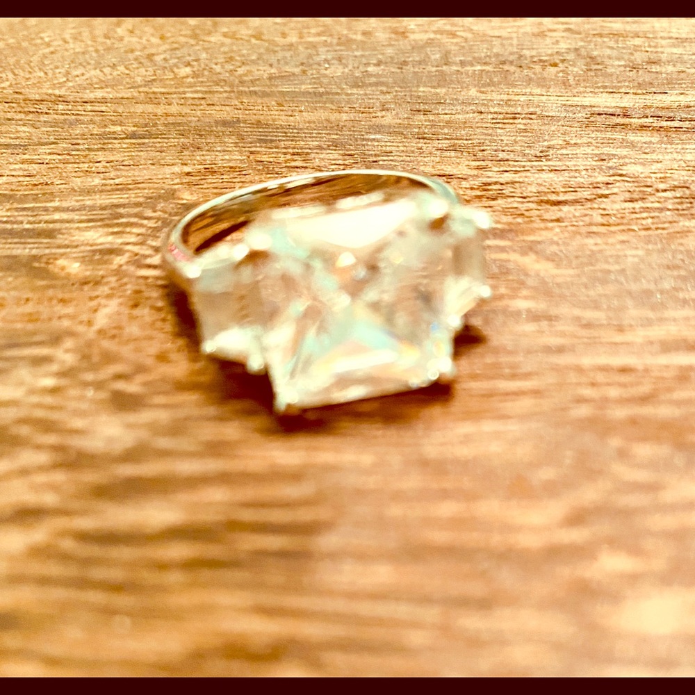 Silver CZ ring size 7